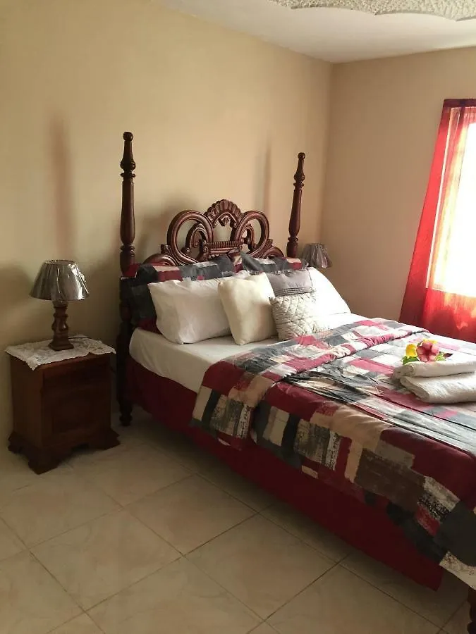 Ocean View Gem Bed & Breakfast Montego Bay
